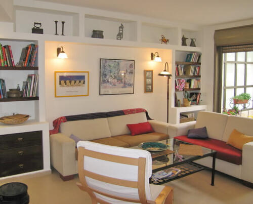 Renovation in Israel - warm, simple and happy